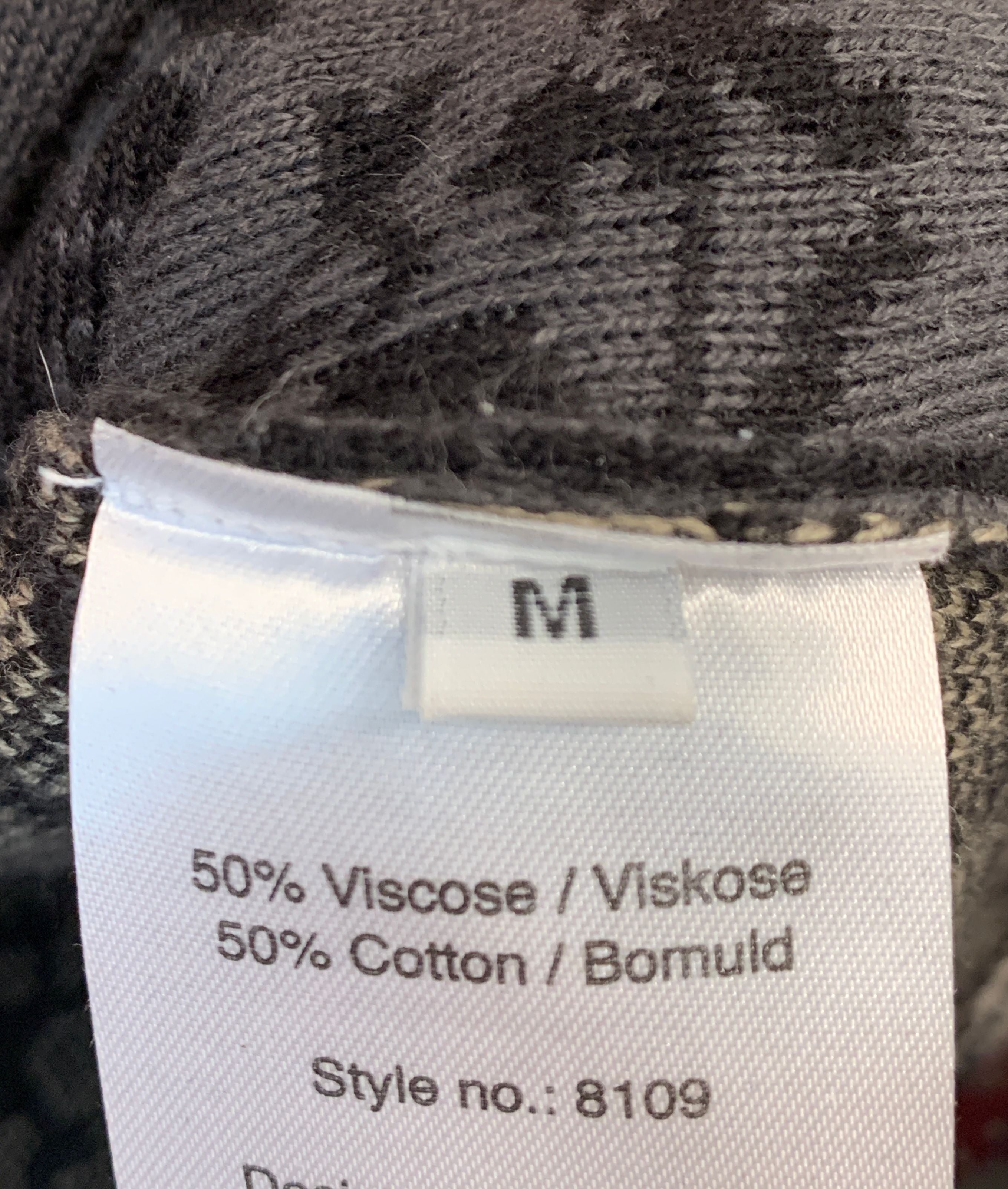 Lundgaard Cardigan